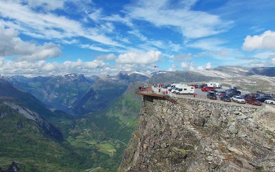Geiranger: Panorama Bus Tours 1,5/2hr (Highlights viewpoint) - Two Hours to Dalsnibba Skywalk