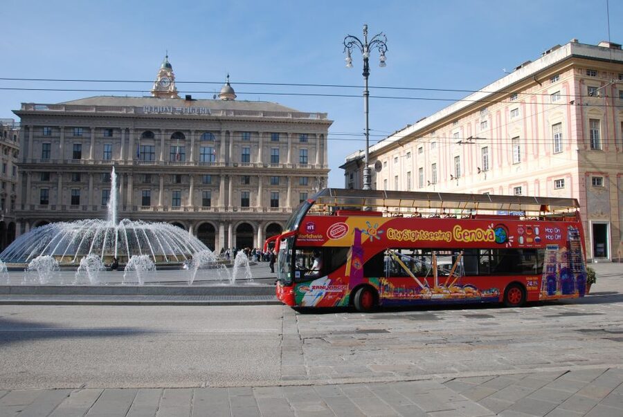 Genoa: Hop-on Hop-off Tour Ticket - Why a bus helps in Genoa