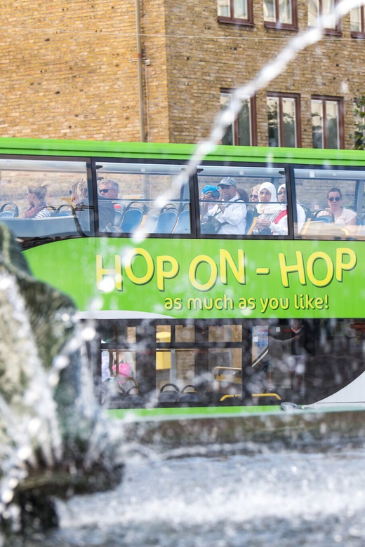 Gothenburg: City Sightseeing Hop-On Hop-Off Bus Tour - Stop 3: Linnéplatsen, a link to the city’s western side