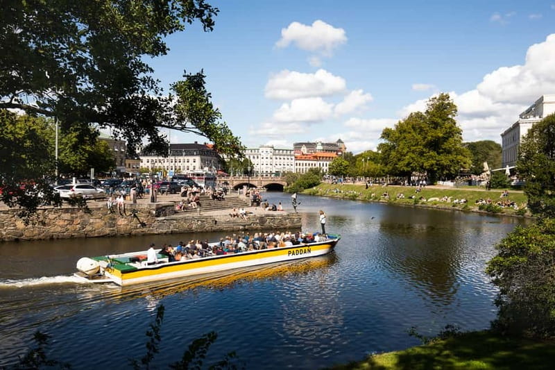 Gothenburg: Hop-On Hop-Off 24-Hour Sightseeing Boat - Kungsportsplatsen: the easiest place to begin