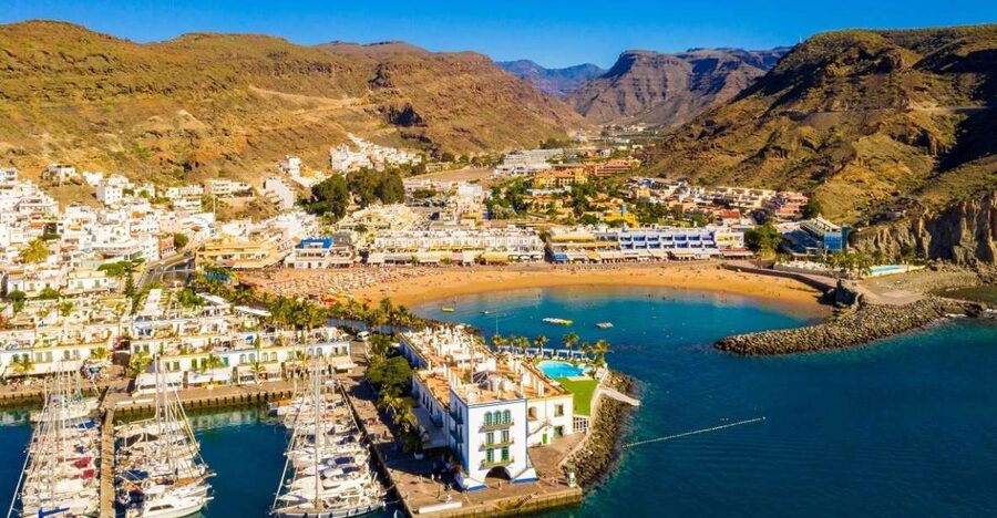 Gran Canaria: Full-Day Island Sightseeing Coach Tour - Los Azulejos de Veneguera and the island’s volcanic colors