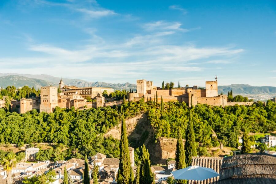 Granada City Train 1 or 2-Day Hop-On Hop-Off Ticket - Alhóndiga and the Cathedral area