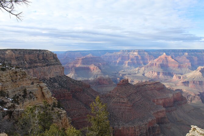 Grand Canyon National Park South Rim Bus Tour from Kingman - Comfort, seating, and the guide question