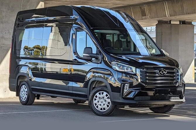 Great Ocean Road Tour Reverse –SML GRP-DLUX Mini Bus Hotel Pickup - The Great Ocean Road and Memorial Arch