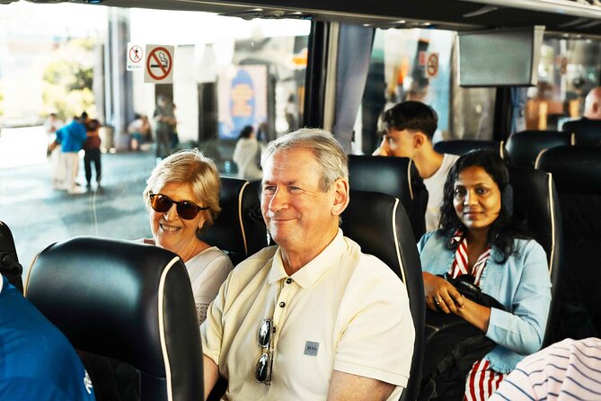 Half-Day Bus Tour of NYC Top Highlights - Skyscrapers, Greenwich Village, SoHo, and Chinatown