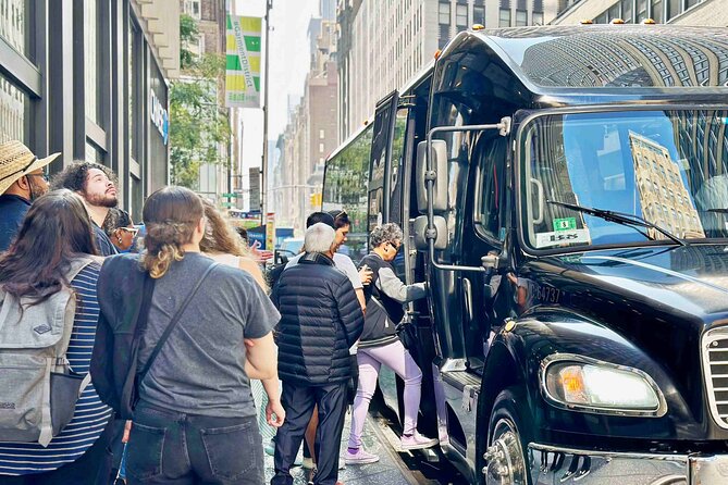 Half-Day Bus Tour of NYC Top Highlights - Midtown begins with Rockefeller Center and Fifth Avenue