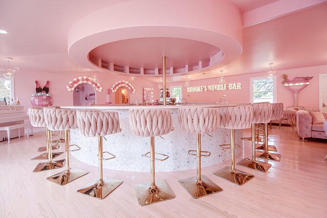 Half-Day Fredericksburg Bubbly Booze Night Bus Guided Experience - What the $75 ticket really buys you