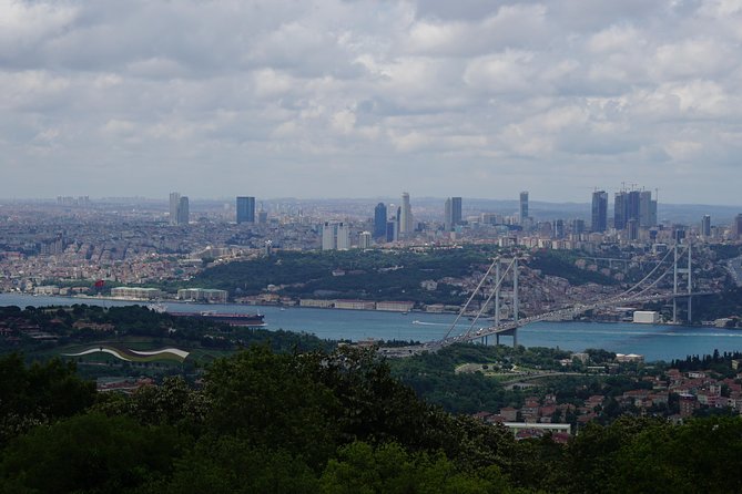 Half Day Morning Bosphorus Cruise & Spice Bazaar visit (Bus and Boat Tour) - The Golden Horn by air-conditioned bus