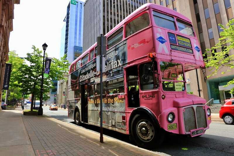 Halifax: Hop-on Hop-Off Double Decker Bus City Tour - How to plan the day around a 60-minute loop