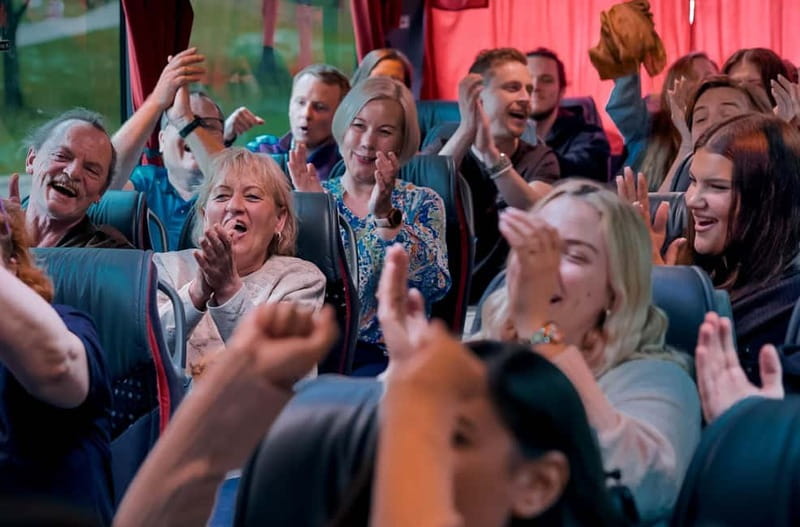 Hamburg: 1.5-Hour International Karaoke Bus Tour - Key points to know before you book