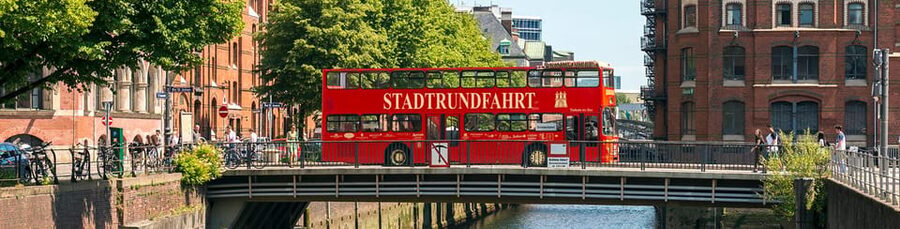Hamburg: Harbor Cruise and Bus City Hop-On Hop-Off Tour - The bus tour and Hamburg’s major sights