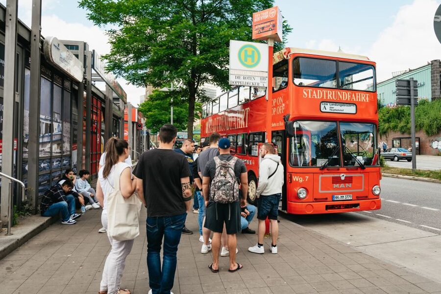 Hamburg: Hop-On Hop-Off Bus with Harbor Cruise - How to plan your day