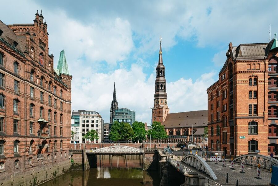 Hamburg: Line A Sightseeing Hop-On Hop-Off Bus Tour - St. Michael’s Church and the Reeperbahn