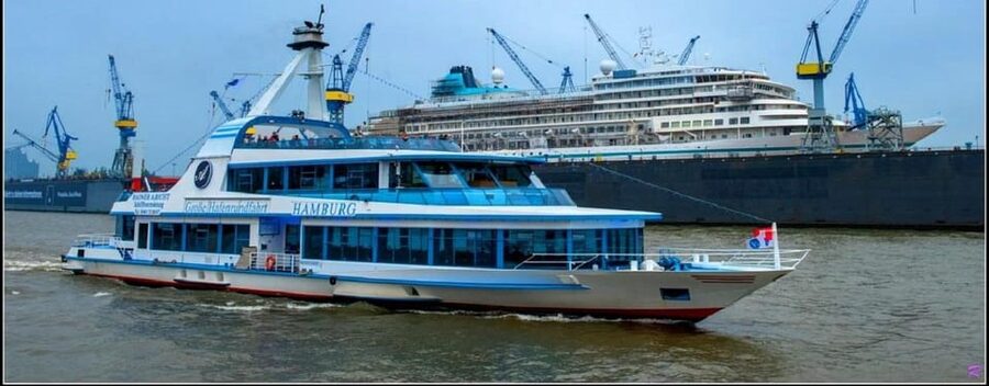 Hamburg: Line C Sightseeing Tour Hop On Hop Off and Harbor Cruise - Avoiding the common ticket problems