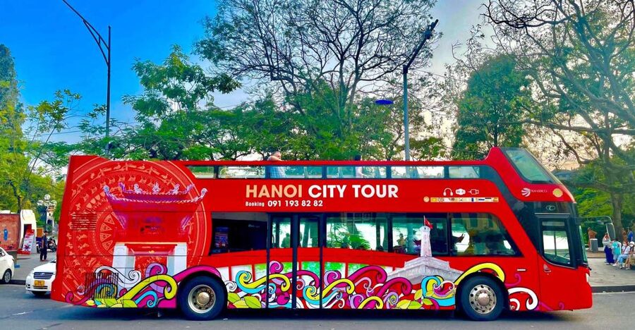 Hanoi: 4 Hour Hop on Hop off Bus Tour - Hoan Kiem Lake to Saint Joseph Cathedral