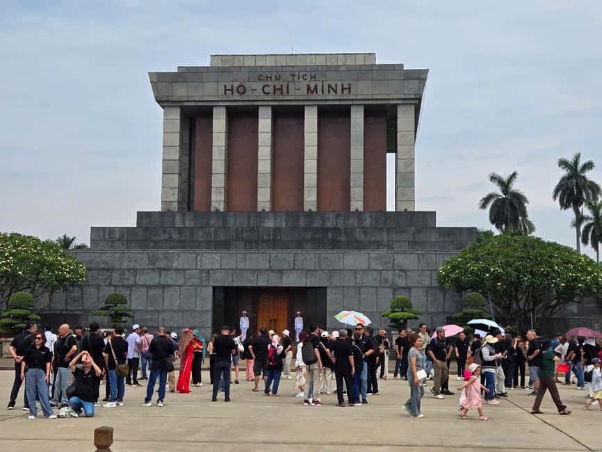 Hanoi City Tour: Bat Trang, Train Street, Lunch & Luxury Bus - Hoa Lo Prison: a difficult but important first stop