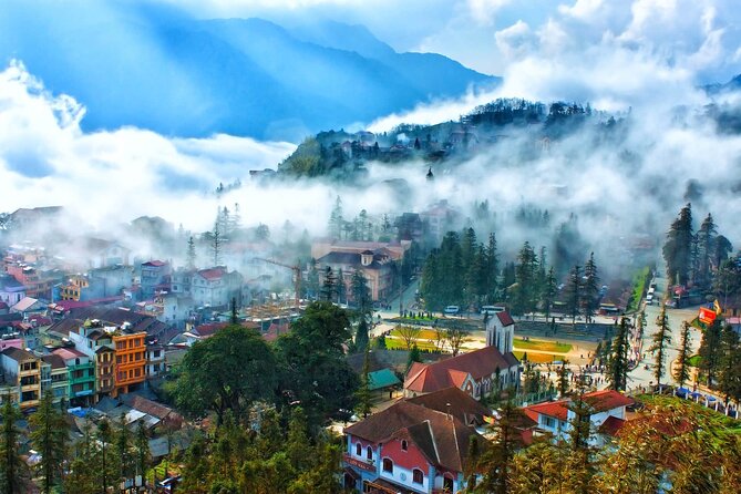 Hanoi to Fansipan Peak 2-Day Bus Tour plus Lodging, Meals, and Pickup - Dinner and one night in Sapa