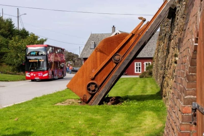 Haugesund: City Sightseeing Hop-On Hop-Off Bus Tour - Stop 4: Avaldsnes Viking Village
