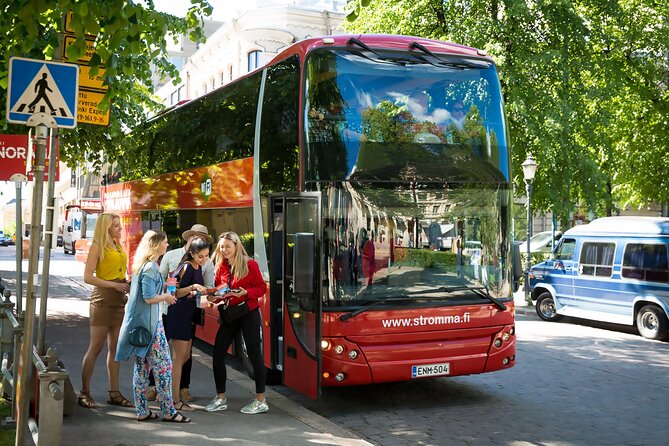 Helsinki Panorama Sightseeing Audio-Guided Bus Tour - Central Helsinki: Stockmann, the Station, and Kiasma
