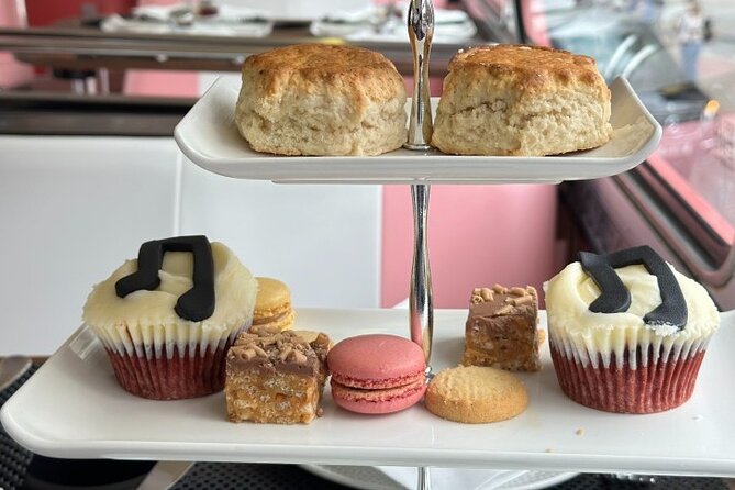 "Here We Go Again" London Afternoon Tea Bus - What the 90-minute ride is really like