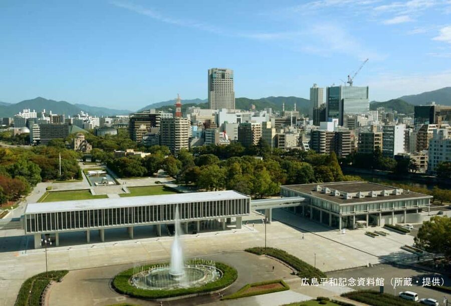 Hiroshima, Osaka, Kyoto: Miyajima & Hiroshima 1-Day Bus Tour - Walking, pace, and practical comfort