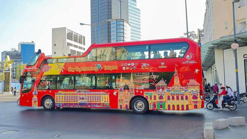 Ho Chi Minh City: Hop-On Hop-Off Bus Tour by Vistra - Notre-Dame Cathedral and the Central Post Office