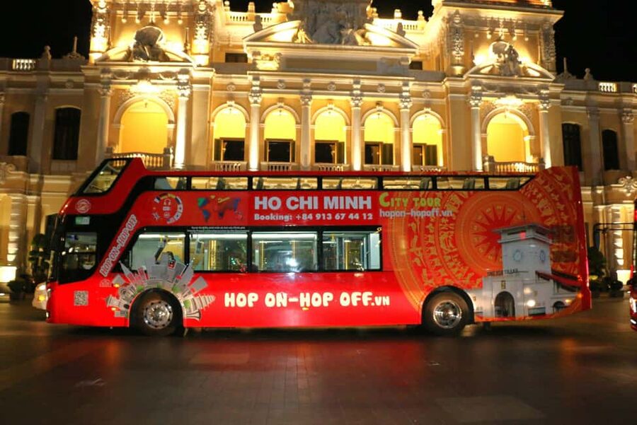 Ho Chi Minh City: Late-Night Open-Top Bus Tour - The Nguyễn Huệ and Lê Lợi Meeting Point