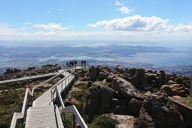 Hobart Hop-On Hop-Off Bus & kunanyi/Mt Wellington Tour - Start at Brooke Street Pier and get your bearings