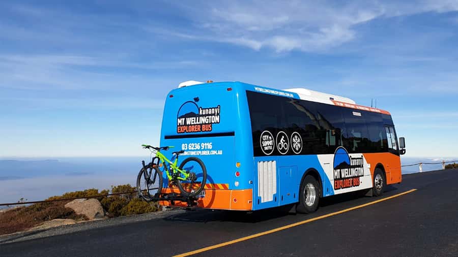 Hobart: kunanyi/Mt Wellington Explorer Bus Pass - The Pinnacle and the 40-minute summit stop