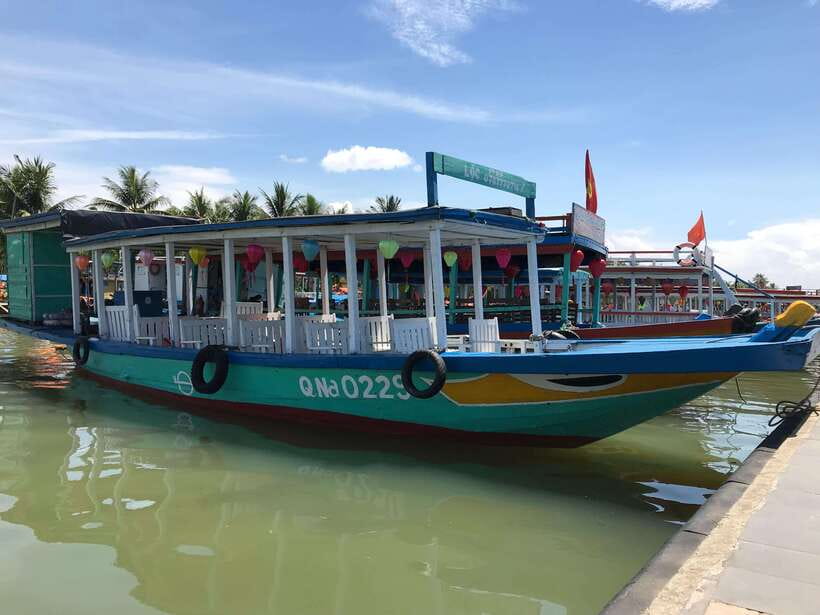 Hoi An: My Son Ruins; Bus-Boat-Cultural Show-Lunch-Guide - What makes this half-day trip worth your time
