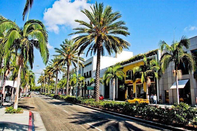 Hollywood Open Air Bus Tour: Celebrity Homes and Beverly Hills - The Beverly Hills Hotel and Rodeo Drive