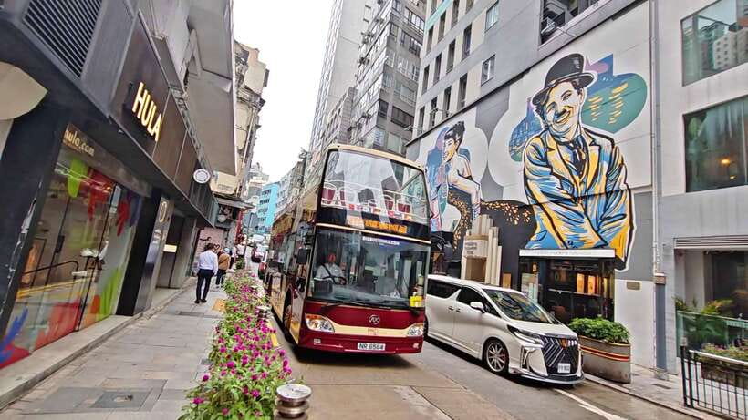 Hong Kong: Fast Track Peak Tram & Big Bus Hop-On, Hop-Off - Sky Terrace 428 provides the big view