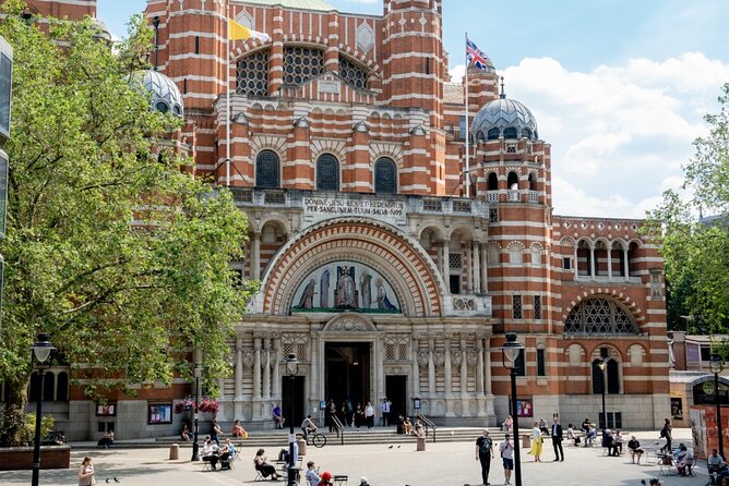 Hop on Hop off Bus Tour (24h) - Aldwych, St. Paul’s, and the City of London