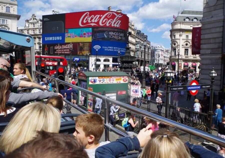 Hop-on Hop-off London Bus Tour & The London Eye - Picking the right attractions for your pass