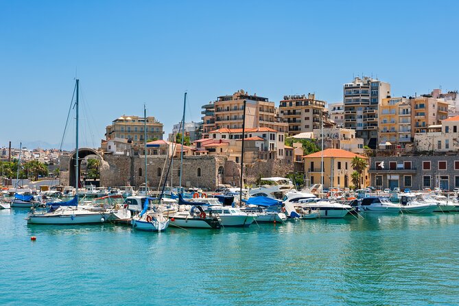 Hop-On Hop-Off Sightseeing Bus Tour in Heraklion - Who should book this tour?