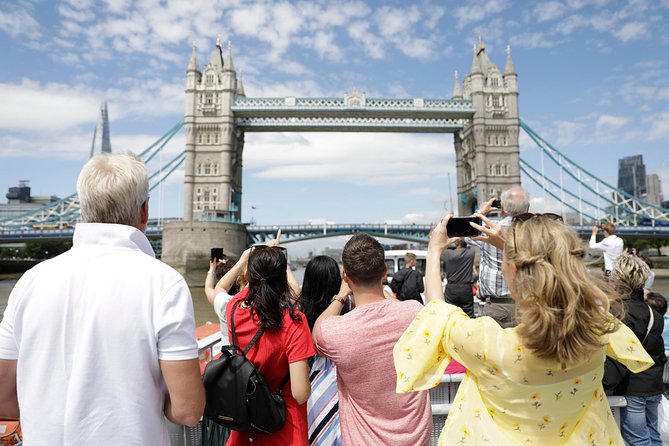 Hop-On Hop-Off Sightseeing River Cruise on the Thames - The best and weakest parts of the experience
