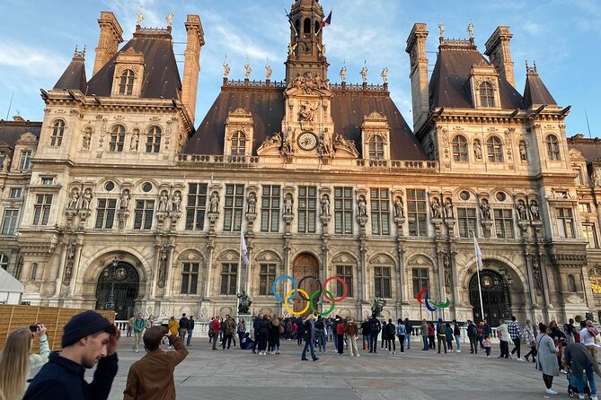 Hop On Paris: City Highlights Tour in a comfortable Minivan - The Eiffel Tower gives the tour its grand opening