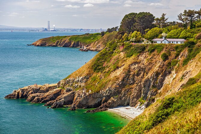 Howth Coastal Half-Day Bus Tour from Dublin with Live Guide - The bus ride from Dublin to Howth