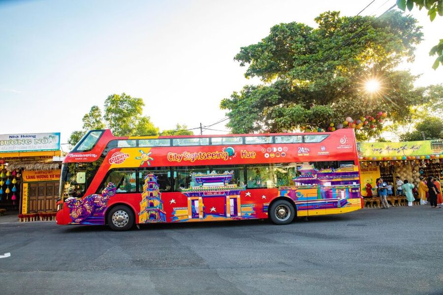Hue: City Sightseeing Hop-On Hop-Off Bus Tour - Hue Train Station, Tu Hieu Pagoda, and Pilgrimage Village