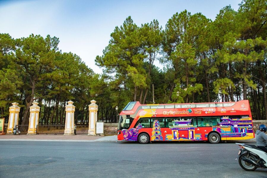 Hue: City Sightseeing Hop-On Hop-Off Bus Tour - Tu Duc Tomb: the royal stop with a personal story