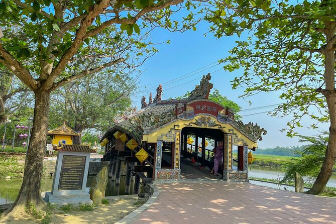 Hue Hoi An Bus Tour Sightseeing via Hai Van Pass 4 Stops - What the $12.75 price really buys