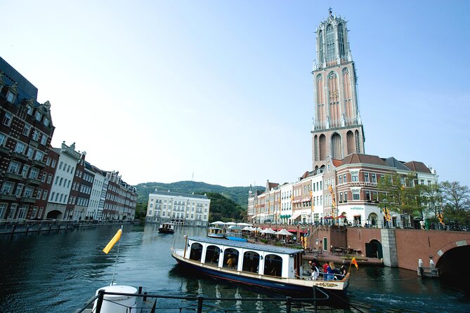 Huis Ten Bosch Full Day Bus Tour From Hakata - Getting from Hakata to Sasebo by coach