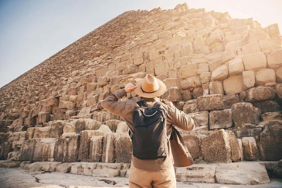 Hurghada to Cairo: Full-Day Tour one way Bus & Flight Return - The Egyptian Museum and Tutankhamun’s treasures