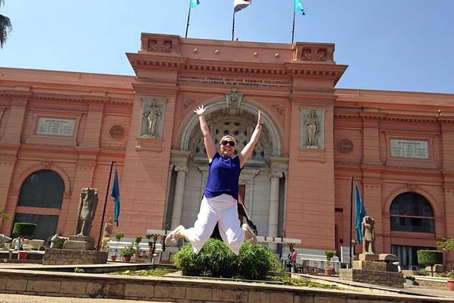 Hurghada to Cairo: Full-Day Tour one way Bus & Flight Return - Guides can make or break the day