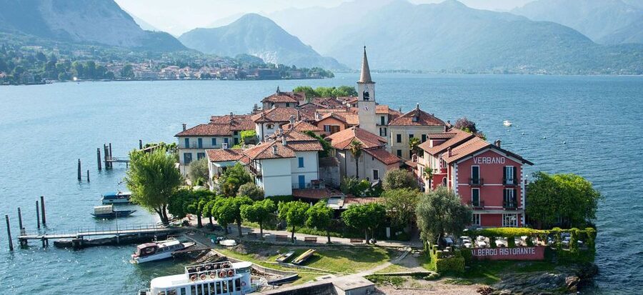 Isola dei Pescatori and Isola Bella Hop-on Hop-off Boat - Isola Bella and the Borromeo palace
