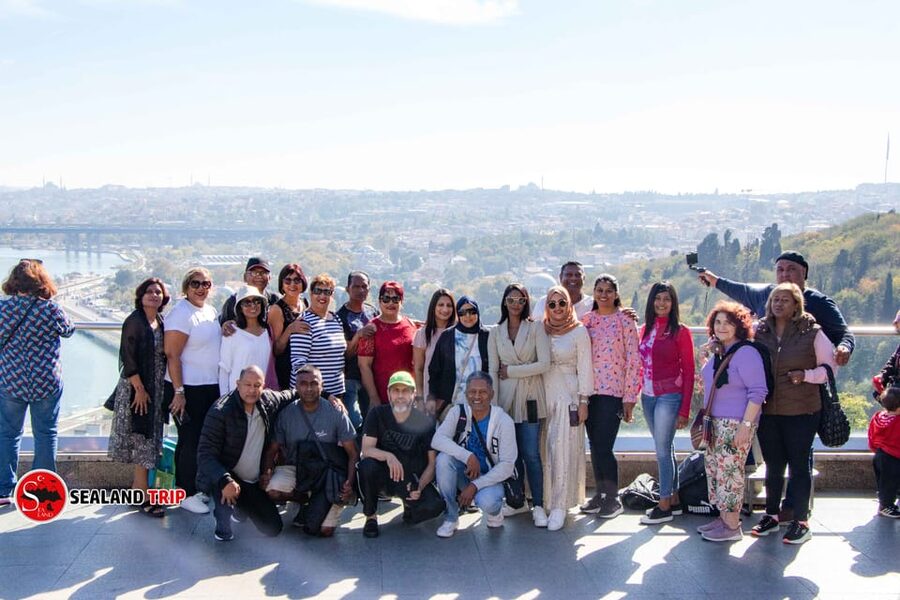 Istanbul: City Hightlights Bus Tour and Bosphorus Cruise - Camlica Mosque is the architectural centerpiece