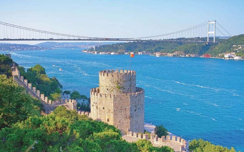 Istanbul: Guided Bosphorus Cruise & Golden Horn Bus Tour - Golden Horn views and old city stories