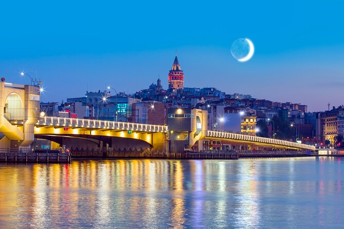 Istanbul Panoramic Evening Bus Tour - Audio commentary and onboard Wi-Fi