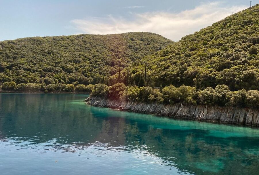 Ithaca Island Tour with Bus & Cruise with Swim Stops - Frikes and the practical lunch break