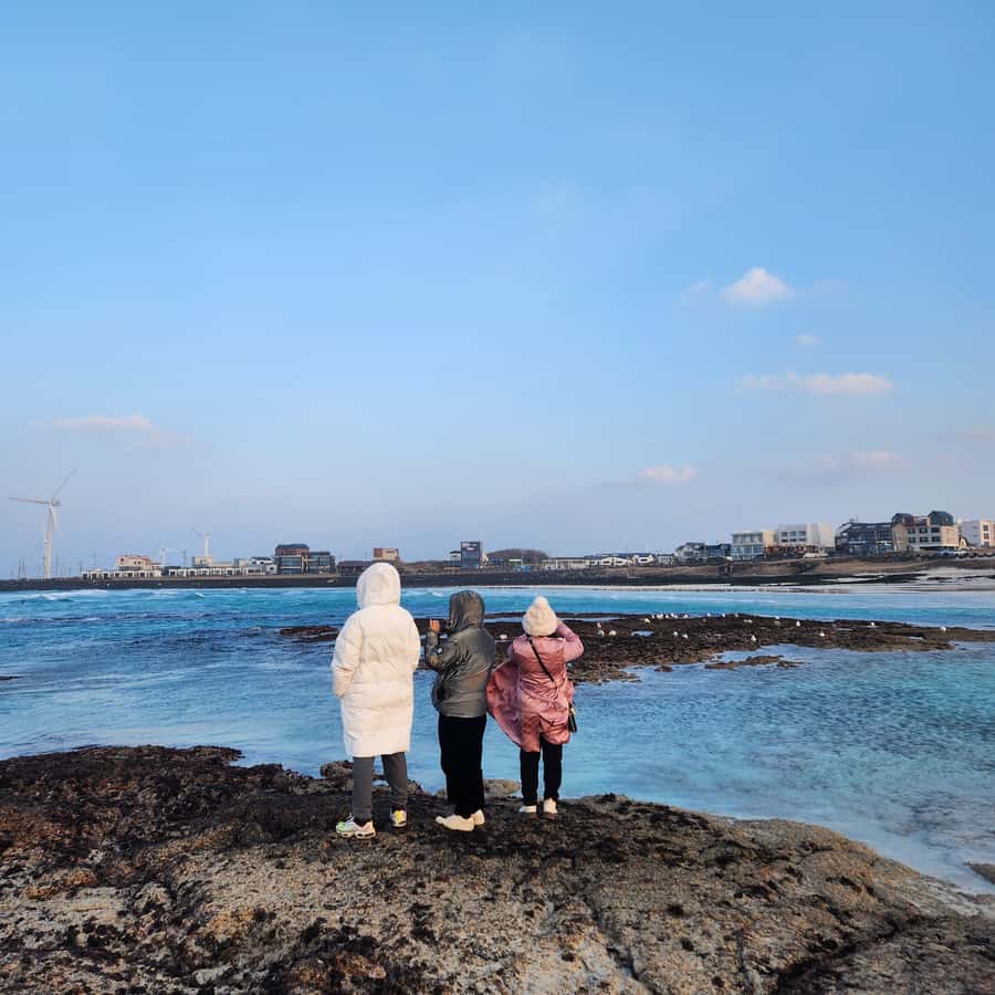 Jeju EAST Course : UNESCO (Seongsan-ilchulbong) BUS TOUR - Seongsan Ilchulbong is the day’s main climb